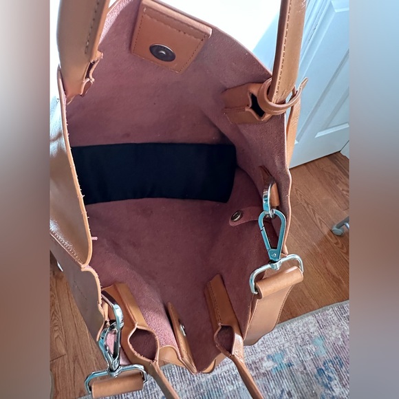 Elegant Tan Faux Leather Tote Bag with Tassel - Picture 6 of 6